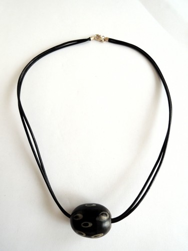 Anhänger olive horn farbe - olive,