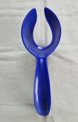 Tupperware eicatcher - tupperware, /