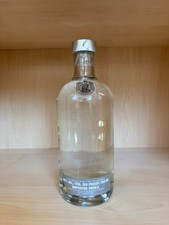 Absolut vodka no label - vodka,
