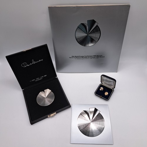 Geschenkartikel zur - , 11