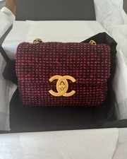 Chanel Tasche Classic Tweed aus 2024