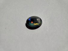 0,4 ct Black Opal Lightning