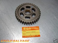 Suzuki GSX750_E_GS75X_1. Gang Getrieberad Ausgangswelle_Zahnrad_Getriebe_Motor_