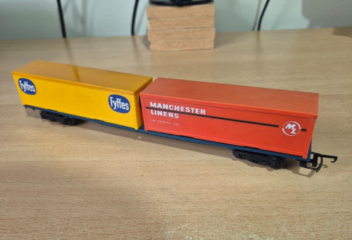 Hornby r677 fyffes manchester - r677,