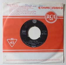7" Vinyl Single : ELVIS PRESLEY 'Stuck on you' + 'Fame and fortune' - RCA - 1960