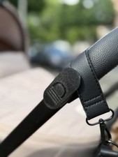 Cybex Taschenhalter schwarz für Wickeltaschen ansteckbar auf Priam Halterung