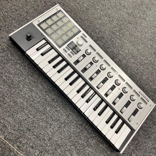 Korg microcontrol midi - mc-1,