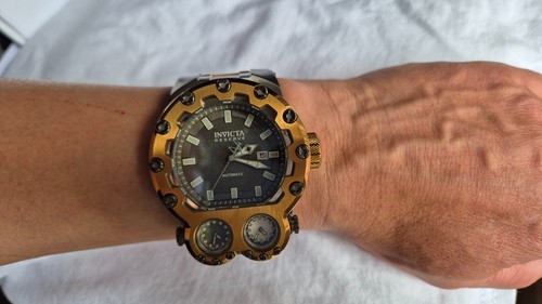 Invicta reserve magnum tria - magnum,