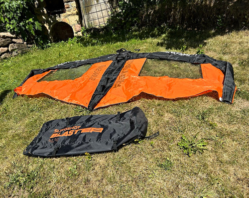 Slingshot blaster wing 4 - blaster, 4,4