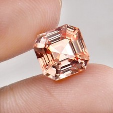 9X9 MM Wunderschöner Ceylon