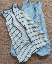 Zwei Lupilu Baby Schlafsäcke