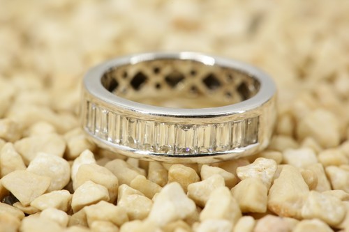 Diamant ring 750 gold - 750,