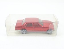Siku 1040 Modellfahrzeug PKW Opel Senator 3.0ECD rot 1:55
