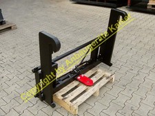 Adapter von Merlo Teleskoplader (ZM3) auf Anbaugeräte mit Euroaufnahme