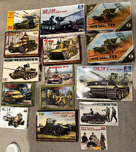 Konvolut militärfahrzeug - konvolut,