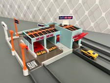 Micro Machines Earls Auto Repair - Hiways & Biways, Vintage Play Set 1992 Galoob