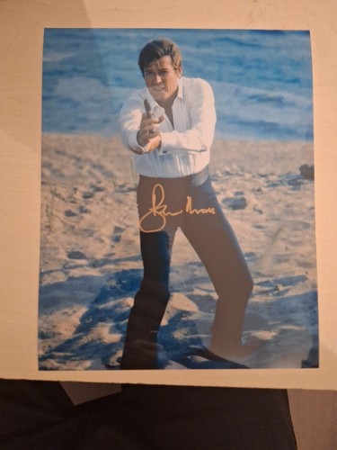 James bond 007 roger - 007,