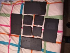 Schiefertafeln als Teller und Untersetzer