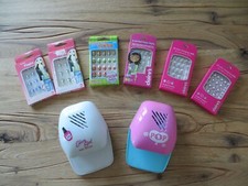 2 Stück Kinder UV Gel Nagelhärter Nails +6 Packungen Klebefingernägel  Spielzeug