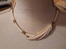 Kette Halskette Collier goldfarben weiß Länge 48 cm neu