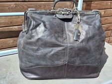 Grosser Bügelkoffer von