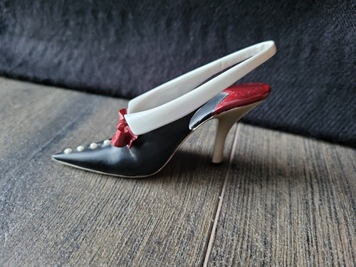 Just the right shoe - shoe,
