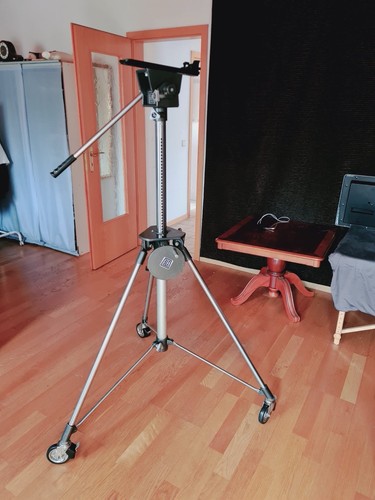 Vintage ite tripod - 🎬,