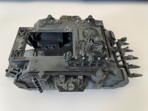 Warhammer 40k chaos predator - 40k,