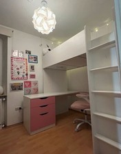 Hochbett mit Schreibtisch + neue Matratze (als Geschenk) 90/200