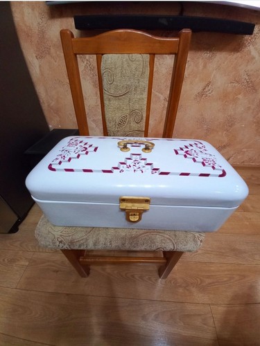 Vintage brotdose aus emaille - vintage-brotdose,