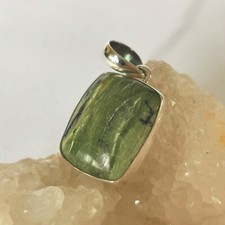 Anhänger Katzenauge Opal, 925er Silber - Grün - Schweiz -