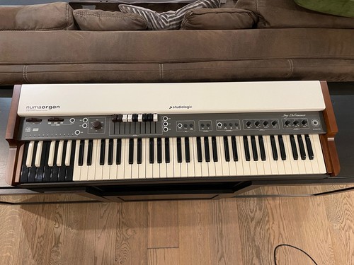 Studiologic numa organ - studiologic,