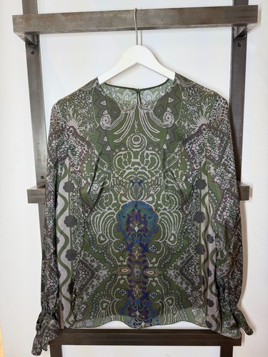 Yves saint laurent - saint,