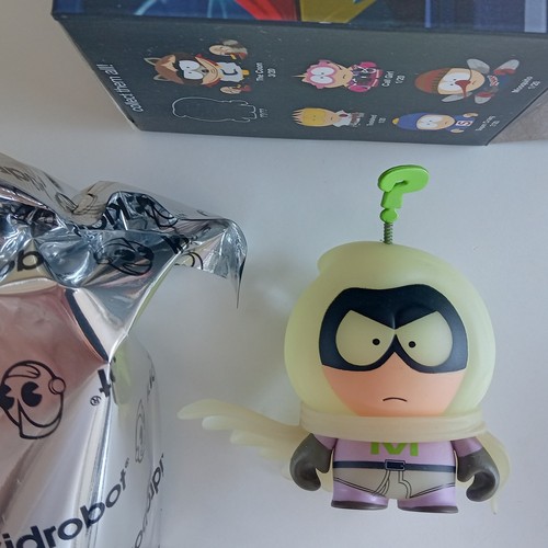 Kidrobot the fractured - the,