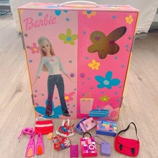 Vintage Barbie Puppenschrank