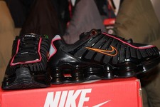 Nike Shox schwarz , 40,41,42