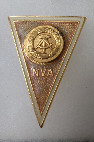 Alte akademie abzeichen nva - alte,