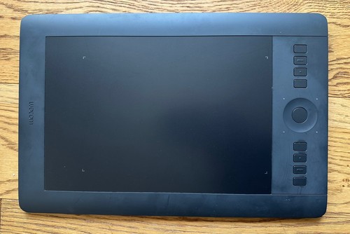 Wacom intuos pro - wacom,