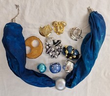 Vintage Schmuckkonvolut  Seidenkette mit Schmuckkugeln/Tuchschmuck/Tuchhalter