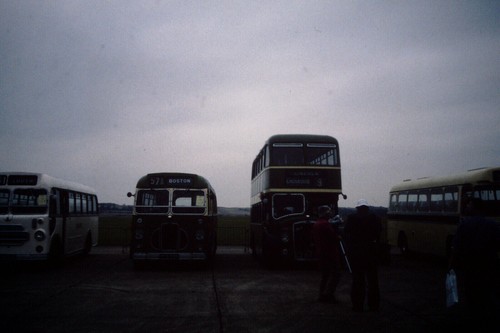 Dia oldtimer busse - busse, in