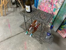 Antikes Flaschenregal Tisch Eisenguss