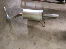 Endschalldämpfer für VW FOX 1.4 8V Bj. 05-09 Auspuff Endtopf Schelle