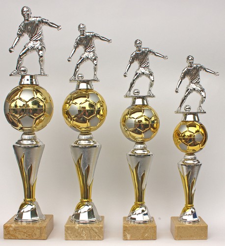 4er serie pokal pokale - 4er-serie,