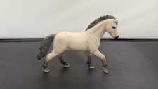 schleich horse camargue