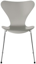 Fritz Hansen 3107 Arne