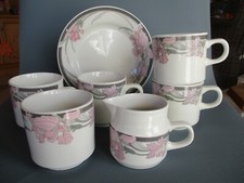 Kaffeeservice 7-tlg. 4 Kaffeetassen Milch Zucker 1 Kuchenteller creme m.Orchidee