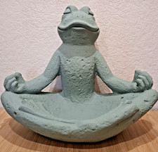 Steinfigur Yoga Frosch Schale Tierfigur Steinguss Vogeltränke  40x24x36cm 3kg