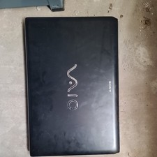 Laptop Sony Vaio SVE1713Y1EB