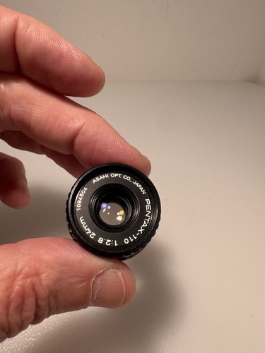 Pentax 110 24mm f2 8 - -,