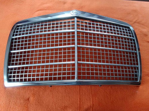 Mercedes benz w114 w115 chrom - benz,